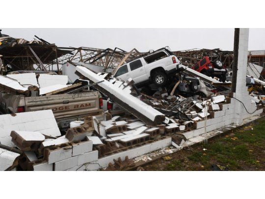 El huracán Harvey causó una víctima fatal y dejó sin energía a 300 mil habitantes