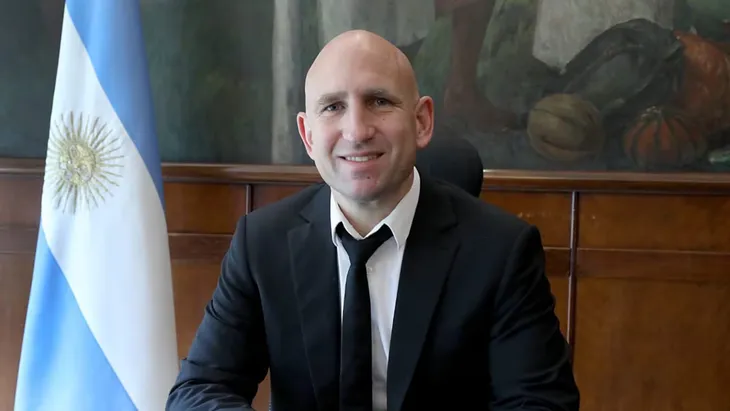 Guido Giana dejó el cargo a siete meses de haber asumido y tras una denuncia penal. Guido Giana dejó el cargo a siete meses de haber asumido y tras una denuncia penal.
