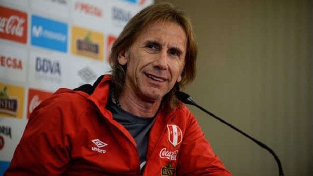Pese a la eliminación, Perú quiere que Gareca siga como DT