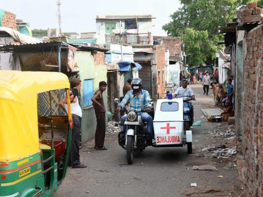 India se encamina a convertirse en el tercer pa&iacute;s con m&aacute;s contagios de coronavirus, por delante de Rusia.