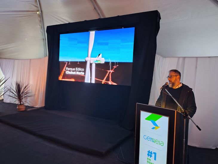 El subsecretario de Energía de la provincia de Buenos Aires, Gastón Ghion, dijo que el nuevo parque refuerza el perfil de la provincia, que cuenta con “un potencial eólico enorme”.