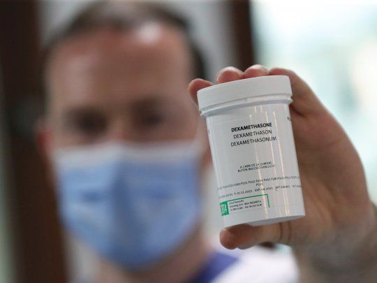 ESTRELLA. La dexametasona, un medicamento usado habitualmente para tratar alergias, asma y artritis, parece tener efectos importantes en los pacientes más críticos de Covid-19.