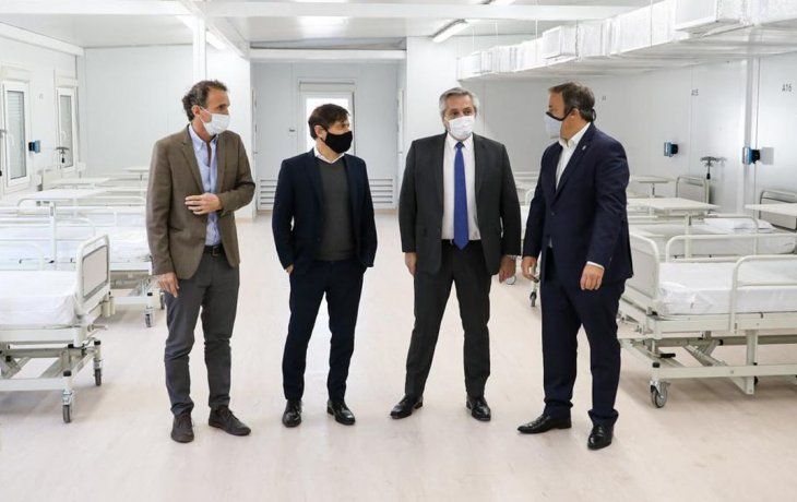 ámbito.com | Alberto Fernandez Axel Kicillof recorrida 14 de mayo.jpg