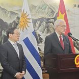 Uruguay comenzará el proceso para permitir el ingreso sin visa de ciudadanos chinos. Uruguay comenzará el proceso para permitir el ingreso sin visa de ciudadanos chinos.