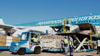 El conflicto por los simuladores confronta a Aerolíneas Argentinas, la compañía estatal emblemática para el Gobierno por los vuelos sanitarios, con el sindicato más poderoso de la actividad&nbsp;