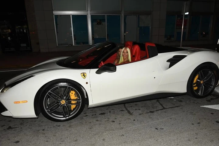 Kim Kardashian's incredible and millionaire car collection