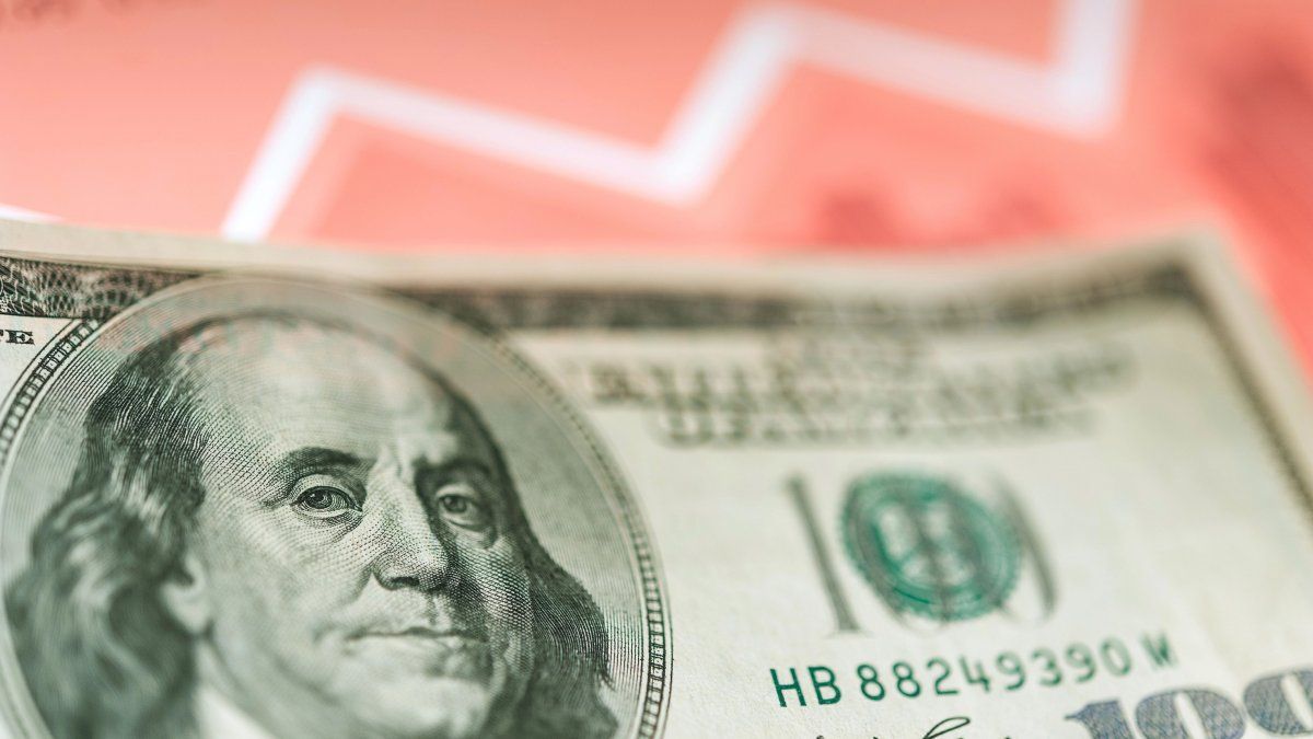 Deposits in dollars rebound: more than US $ 3,900 million grow from the end of the exchange rate