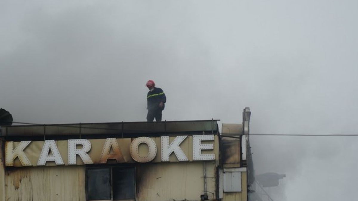 23 people die when a karaoke house catches fire