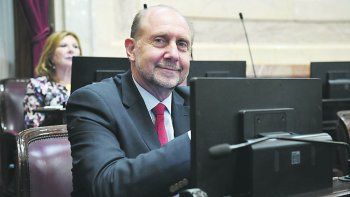 alberto fernandez con perotti hoy en rosario, en medio de tension narco