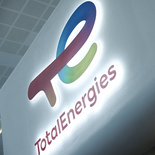 Con presencia en más de 130 países y una capitalización cercana a los u$s143.000 millones, el mayor grupo empresarial de la zona euro mantiene un buen desempeño en Wall Street: su acción opera entre u$s64,73 y u$s66,12. Con presencia en más de 130 países y una capitalización cercana a los u$s143.000 millones, el mayor grupo empresarial de la zona euro mantiene un buen desempeño en Wall Street: su acción opera entre u$s64,73 y u$s66,12.