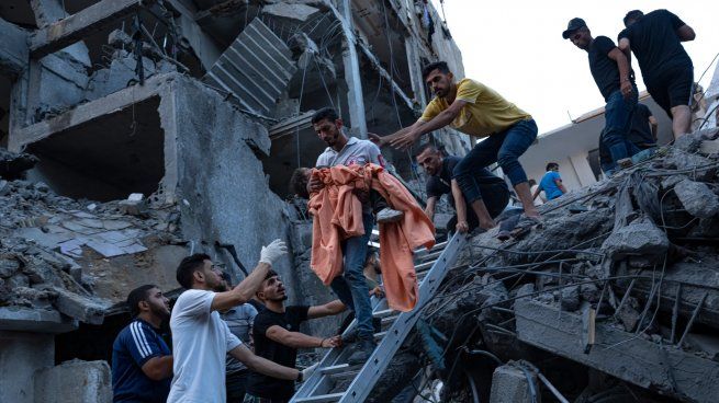 El militar Moshe Tetro dijo que no hay crisis humanitaria en Gaza.