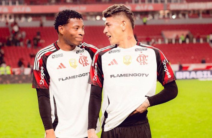 Los sudamericanos protagonizaron una polémica importante tras ganar la Libertadores con el Mengao.