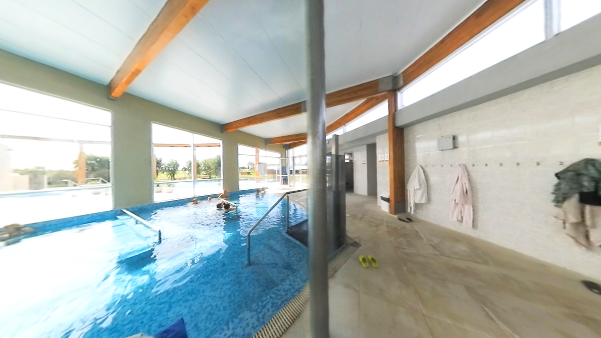 Summer getaway: the ideal hot springs to rest, where retirees pay ,500 to enter