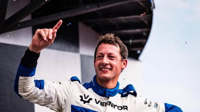 Marcelo Ciarrochi (FIAT) ganó la carrera de TC2000 disputada en Rosario.