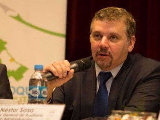 Néstor sosa.