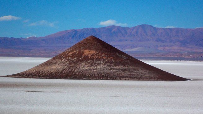 Este rincón salteño demustra que no hay que viajar a Egipto para poder observar una pirámide.