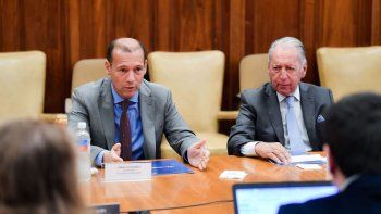 Encuentro en la UIA. El gobernador neuquino Omar Gutiérrez aseguró que la industria tiene que ser una política de Estado para seguir&nbsp; transformando Vaca Muerta.