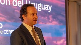 Ignacio Munyo cree que se debería fortalecer el valor de la política nacional.