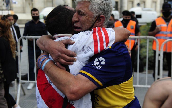 lo que se dice en las mesas: bcra llora por boca y river y el mercado espera por biden