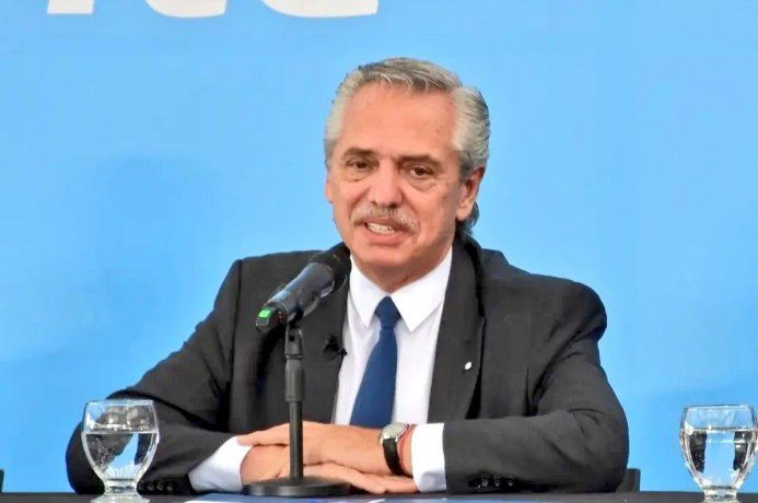 Alberto Fernández comparó el salario docente actual con la gestión de Macri Alberto Fernández comparó el salario docente actual con la gestión de Macri