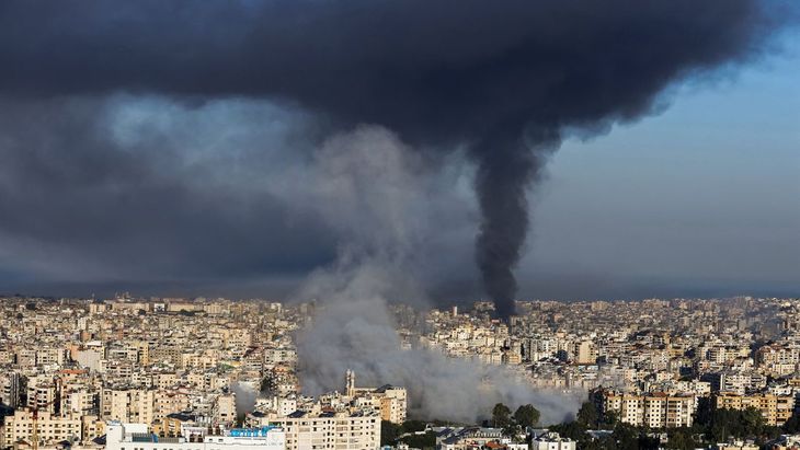 La guerra se extiende en Medio Oriente a 4 días del ataque conjunto de EEUU e Israel. La guerra se extiende en Medio Oriente a 4 días del ataque conjunto de EEUU e Israel.