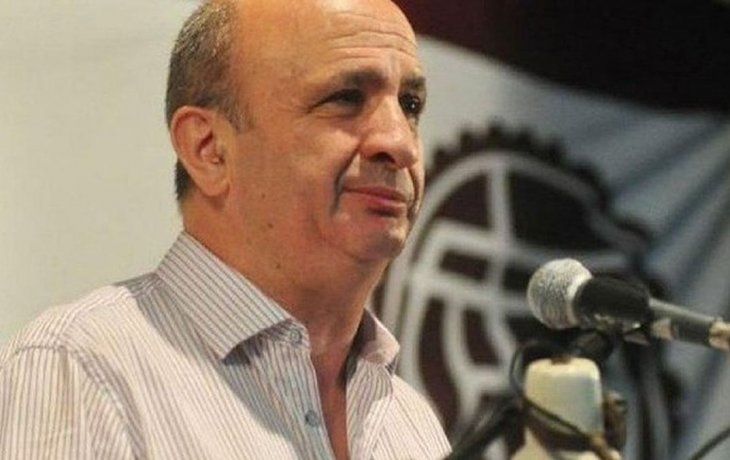 Nicolás Russo cuestionó a Verón y apoyó a Rosario Central. Nicolás Russo cuestionó a Verón y apoyó a Rosario Central.