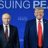 Trump aseguró que habló con su par ruso y que Moscú suspenderá por siete días los ataques contra Kiev. Trump aseguró que habló con su par ruso y que Moscú suspenderá por siete días los ataques contra Kiev.