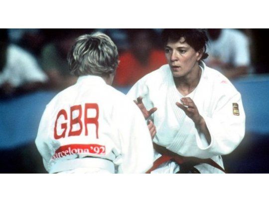 Blasco y Fairbrother, en la pelea por el oro.