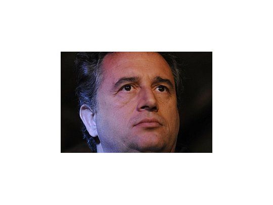 Etchevehere volvió a criticar el decreto que anula la venta del predio de Palermo.