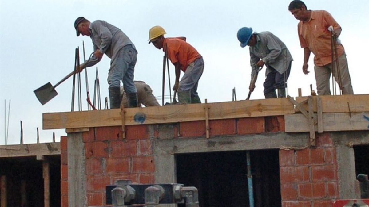 reached 43.2% in the second quarter of 2025, the highest level since 2008