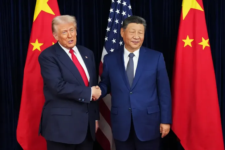 El 31 de marzo Donald Trump debería viajar a Beijing para reunirse con con Xi Jinping. Para entonces tendrá que tener una respuesta clara sobre la situación en el Golfo. Caso contrario y si la guerra continúa -Irán sobrevive-... El 31 de marzo Donald Trump debería viajar a Beijing para reunirse con con Xi Jinping. Para entonces tendrá que tener una respuesta clara sobre la situación en el Golfo. Caso contrario y si la guerra continúa -Irán sobrevive-...