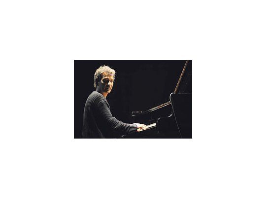 Brad Mehldau hizo en Buenos Aires un recital que tuvo todas las características de un concierto clásico.
