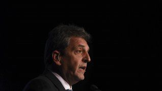 El ministro de Economía y candidato presidencial, Sergio Massa, prepara medidas a su regreso de Washington.