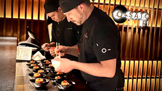Con capacidad limitada para solo 14 comensales, O-Satori propone una noche exclusiva combinando alta gastronomía japonesa, historia urbana y vistas inolvidables Con capacidad limitada para solo 14 comensales, O-Satori propone una noche exclusiva combinando alta gastronomía japonesa, historia urbana y vistas inolvidables