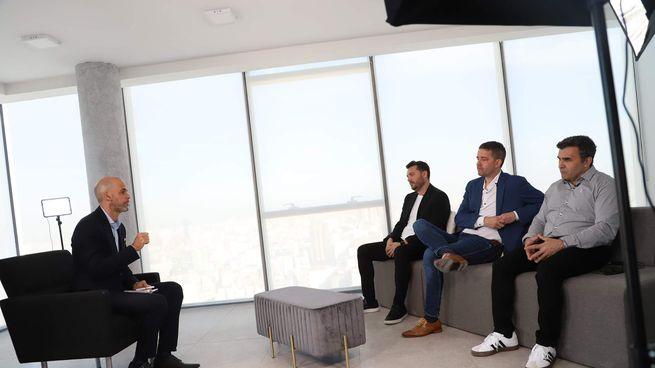 Martín Sciarrillo de Microsoft, Maximiliano Ignaciuk de BYMA y Andrés Pallaro de Universidad Siglo 21 participaron del evento de Inovación de Ámbito Debate.