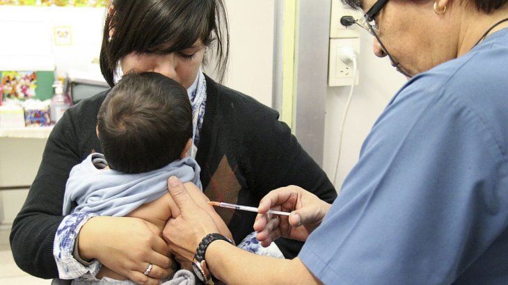 Es importante conservar la libreta de vacunas toda la vida. Es importante conservar la libreta de vacunas toda la vida.