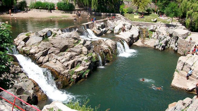 Adventure tourism, gastronomy, spas and rivers in a colorful town located in the mountains of San Luis