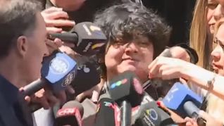 Diego Fernando Maradona asistió a la audiencia final del jury contra la jueza Julieta Makintach. Diego Fernando Maradona asistió a la audiencia final del jury contra la jueza Julieta Makintach.