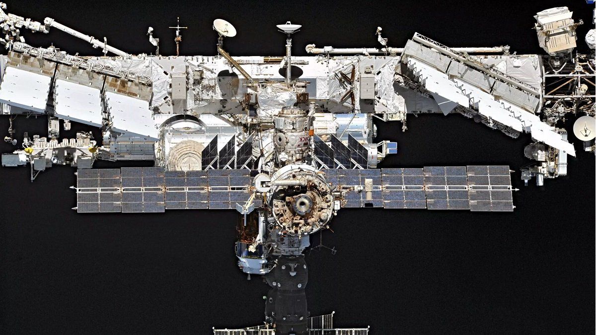 Una astronauta de la NASA se entrenará junto a cosmonautas rusos, para volar a la EEI