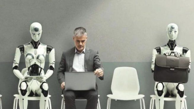Microsoft alertó que diez profesiones podrían desaparecer antes de 2035 por el avance de la inteligencia artificial.