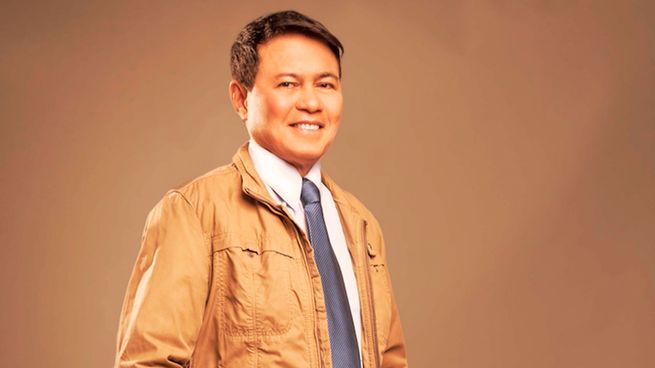 El filipino ganó millones de dólares por sus empresas de construcción.