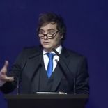 Javier Milie visitó el Centro de Monitoreo de Transacciones de Visa Argentina. Javier Milie visitó el Centro de Monitoreo de Transacciones de Visa Argentina.