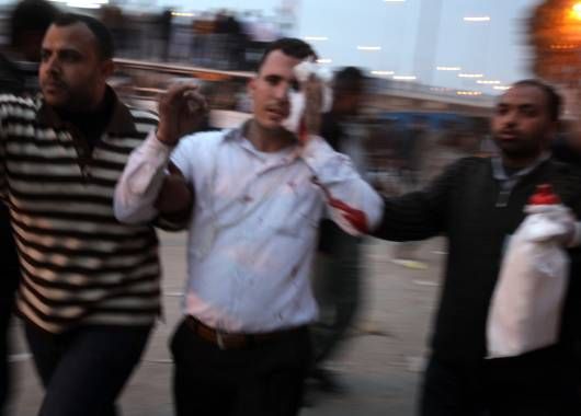 Otra jornada de incidentes y violencia en el El Cairo dejó 10 nuevos muertos.