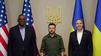 El jefe del Pentágono, Floyd Austin, el presidente de Ucrania, Volodimir Zelenski y el secretario de Estado, Antony Blinken.