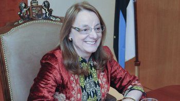 giro: agitan paso para blindar reeleccion de alicia kirchner