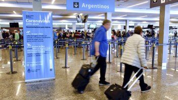 gobierno mantiene prohibicion de vuelos al reino unido y recomiendan no viajar al exterior