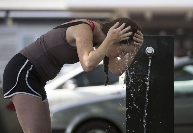 Las temperaturas extremas impactar&aacute;n en gran parte del territorio bonaerense (excepto la Costa Atl&aacute;ntica), Entre R&iacute;os, Corrientes, Misiones, Formosa, Chaco, Salta, Santa Fe, Santiago del Estero, C&oacute;rdoba, La Rioja, San Luis, La Pampa y Mendoza.