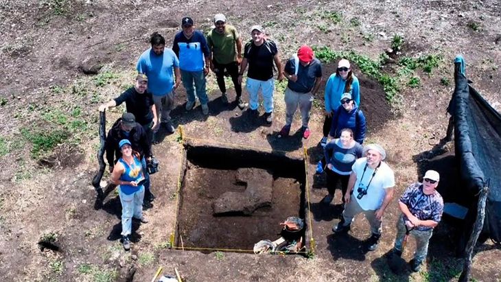 Durante la edición 2023 en el fortín Miñana, los excombatientes encontraron una medalla con la imagen de la Virgen y un Escudo Nacional con el gorro frigio. Durante la edición 2023 en el fortín Miñana, los excombatientes encontraron una medalla con la imagen de la Virgen y un Escudo Nacional con el gorro frigio.