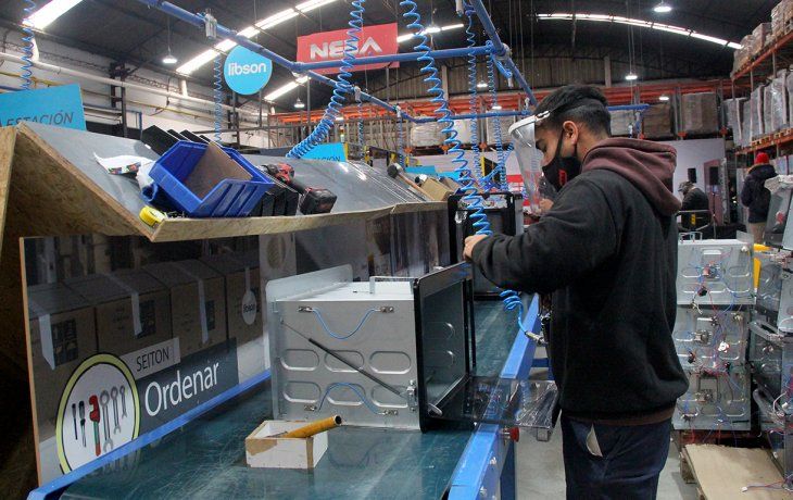 ámbito.com | Fabrica Neba Industria Capacidad Instalada Trabajador Ganancias Metalurgico Trabajo Salario Asalariado Pyme