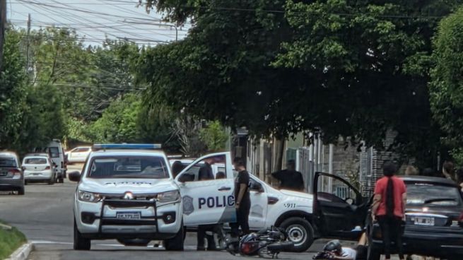 El policía de la Ciudad se encontraba de civil y acompañado por su esposa al momento del intento de asalto.